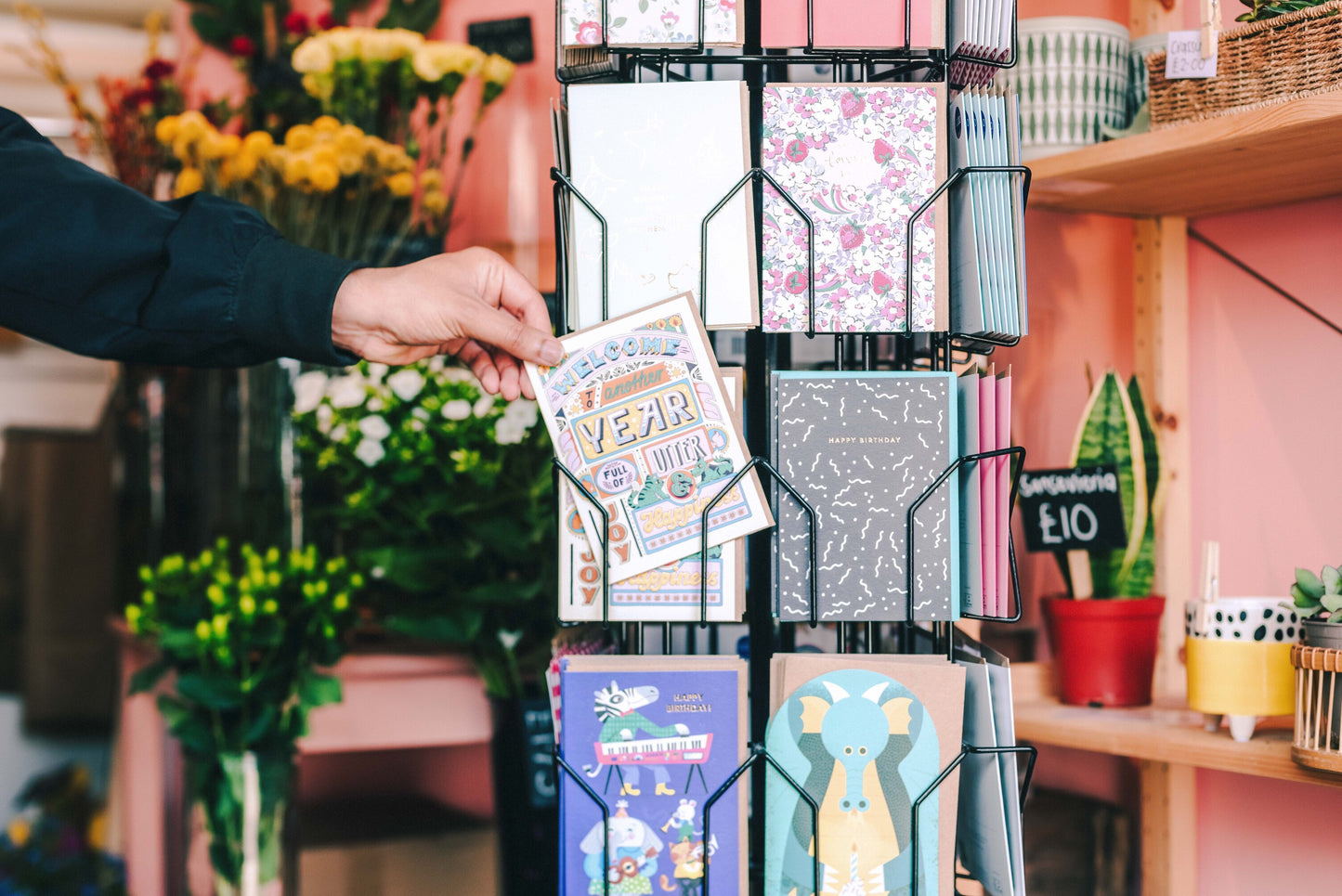 48 Pocket Greeting Card Spinner (POS01)